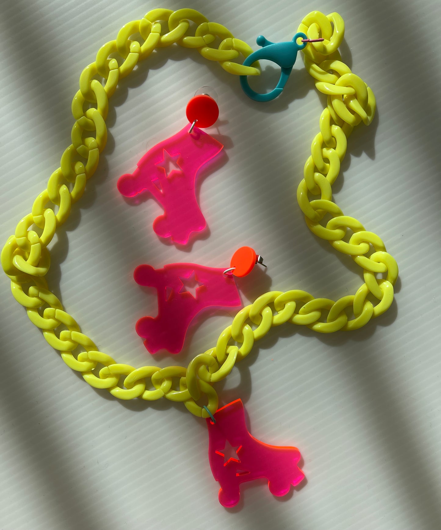 Neon Pink and Yellow Chonky Chain Rollerskate Charm Necklace Set