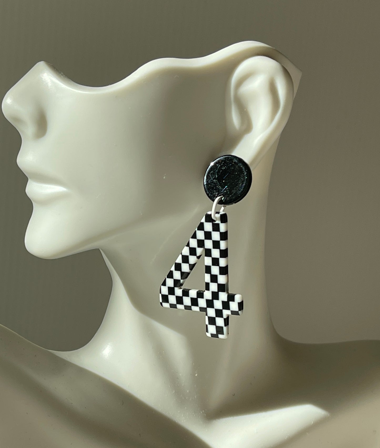 Year-rings - checkerboard number 4 earrings